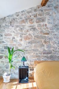 Maison de vacances Singulary House-Loft with AC Downtown - Dodo et Tartine 42, Rue Bourgneuf 83400 Hyères Provence-Alpes-Côte d\'Azur