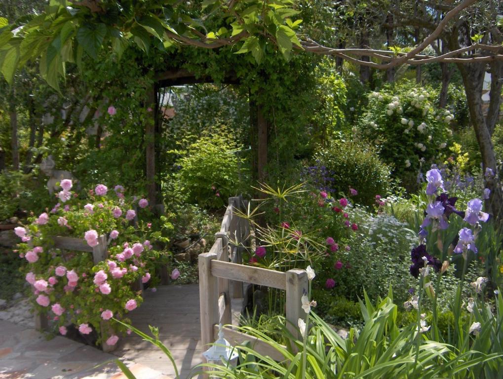 Slice of Castle in Aubais, very charming house 30250 Aubais