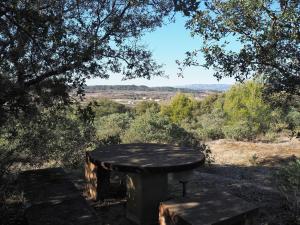 Small stone chalet with private terrace, Villes-sur-Auzon
