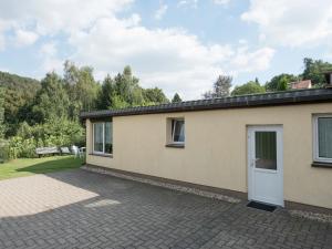 Snug Holiday Home in Quedlinburg near Forest
