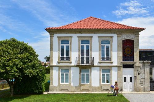 Solar Egas Moniz-Charming House & Local Experiences