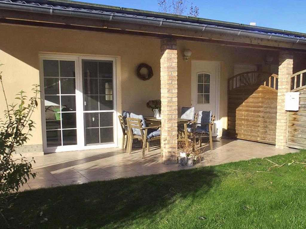 Sommerwiese mit Terrasse - ABC327 NEU! 1 Dorfstraße, 23992 Nakensdorf