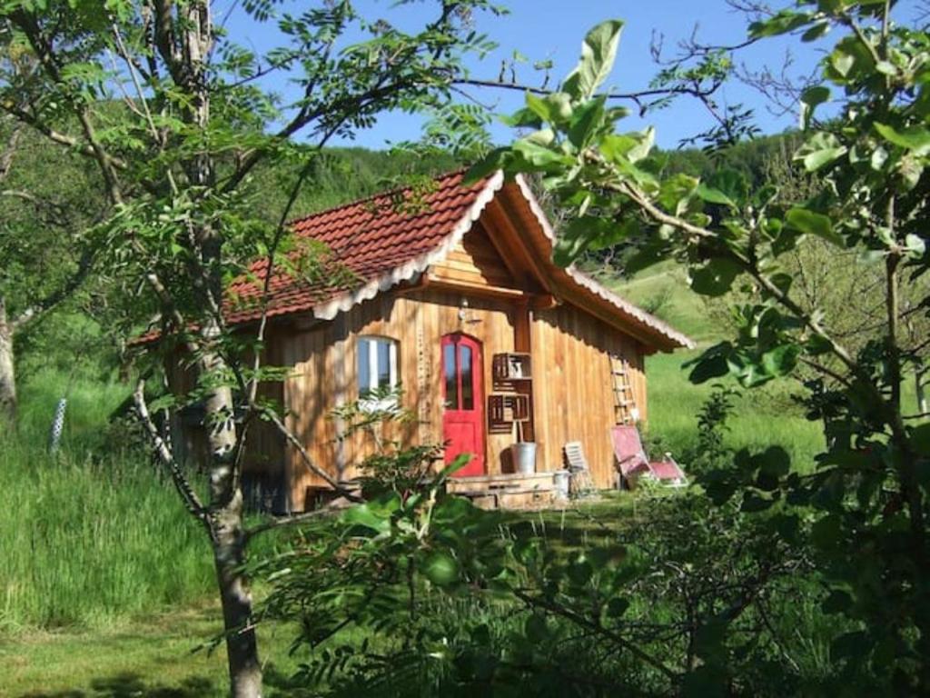 Maison de vacances Sonniges-naturnahes-Schwarzwald-Ferienhaeuschen Untertal 26 77790 Welschensteinach