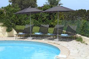 Maison de vacances SOPHIES HOMES VILLA PANORAMIC SEA VIEW and POOL 69 Chemin des Grottes 06210 Mandelieu-la-Napoule Provence-Alpes-Côte d\'Azur