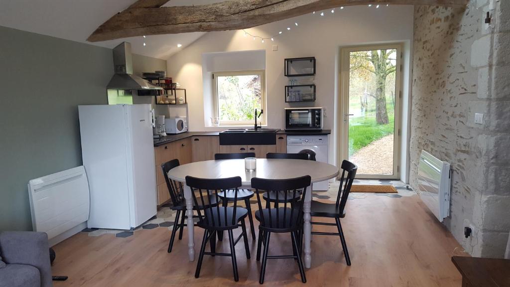 Maison de vacances Sous le chêne MONTRIVET 49190 Denée