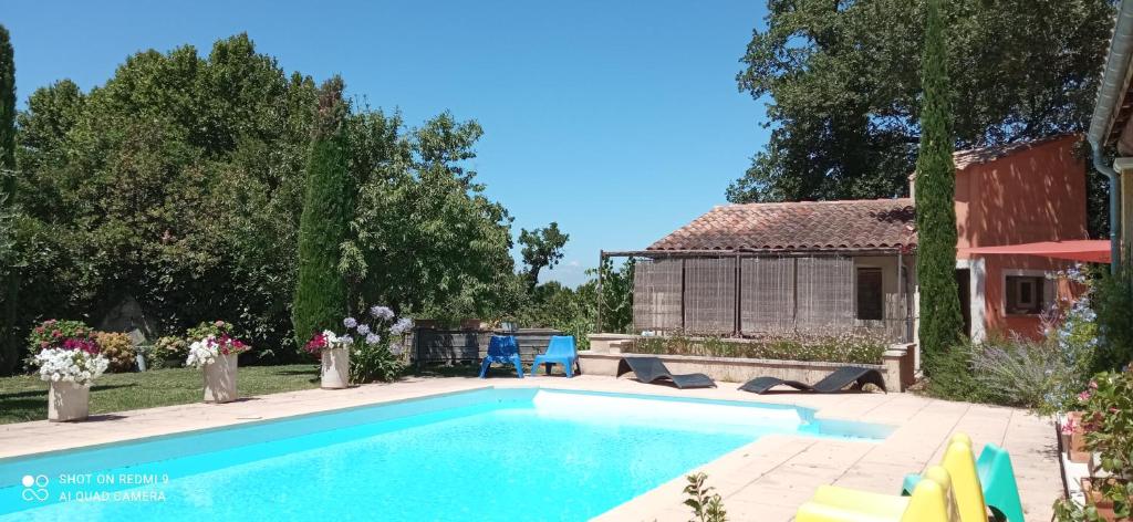 Maison de vacances Sous les chênes, en Provence 60 chemin des Cerisiers 13630 Eyragues