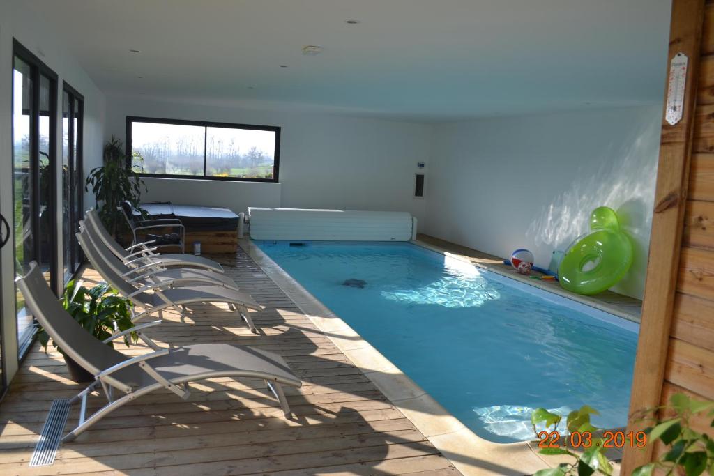 Maison de vacances Spa et Piscine intérieure privée 24 h sur 24 et 7j sur 7 21 rue d'aulage 76270 Saint-Martin-lʼHortier