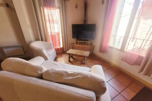 Spacious And Bright House At The Door Of Avignon