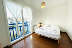 Spacious apartment with garden near the BEACHES