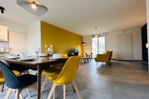 Spacious contemporary house near Tours