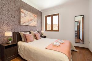 Spacious Duplex House - Jacuzzi & Terrace