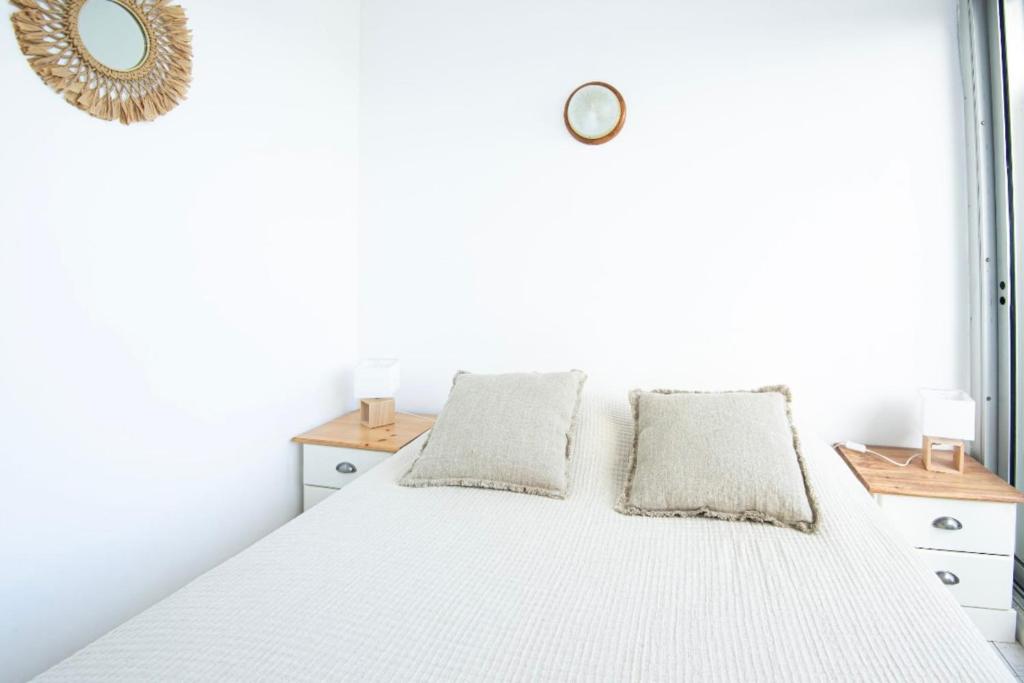 Spacious duplex with terrace and view on the port Avenue du Palais de la Mer, 30240 Le Grau-du-Roi