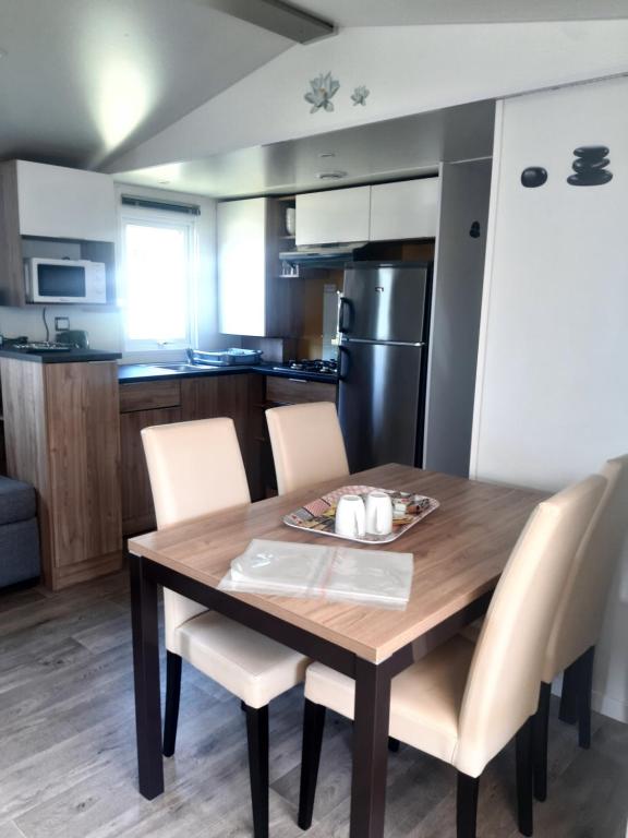Spacious Holiday Home in Altillac with Private Pool