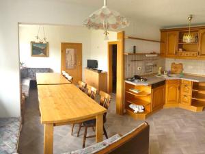 Spacious Holiday Home in Bärenstein with Garden