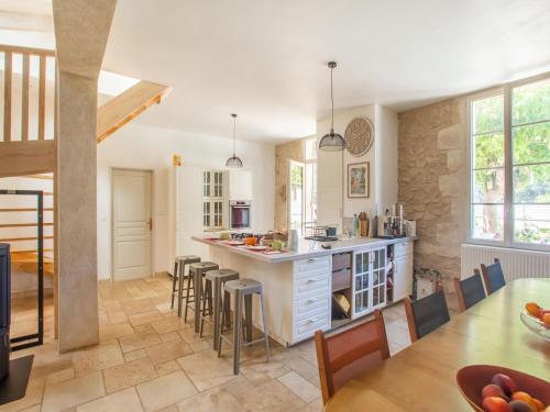 Spacious holiday home in Bergerac with private pool