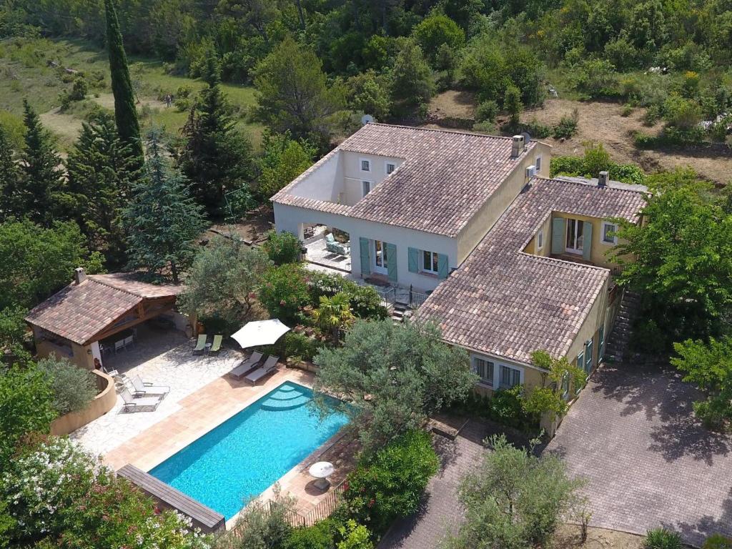 Maison de vacances Spacious holiday home in Draguignan with private pool  83300 Draguignan