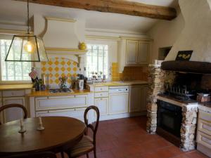 Spacious holiday home in Draguignan with private pool