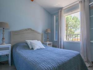 Spacious holiday home in Grimaud with large garden