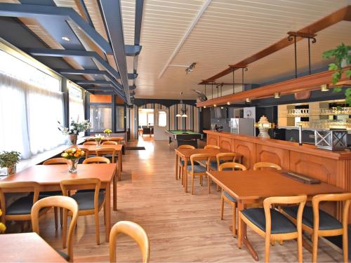 Spacious Holiday Home in L wensen Lower Saxony near Forest