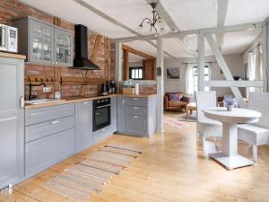Spacious Holiday Home in Landstorf Zierow with Beach Near