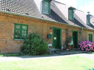 Spacious Holiday Home in Landstorf Zierow with beach nearby