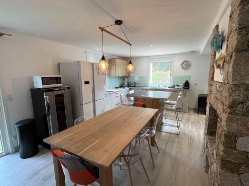 Spacious holiday home in Monticello with private pool