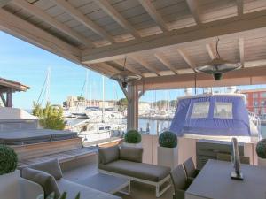 Spacious holiday home in Port Grimaud with hot tub