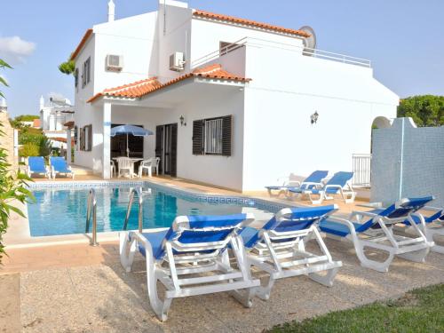 Spacious Holiday Home in Vilamoura with Private Pool