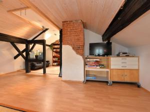 Spacious Holiday Home in Zenting with Private Garden