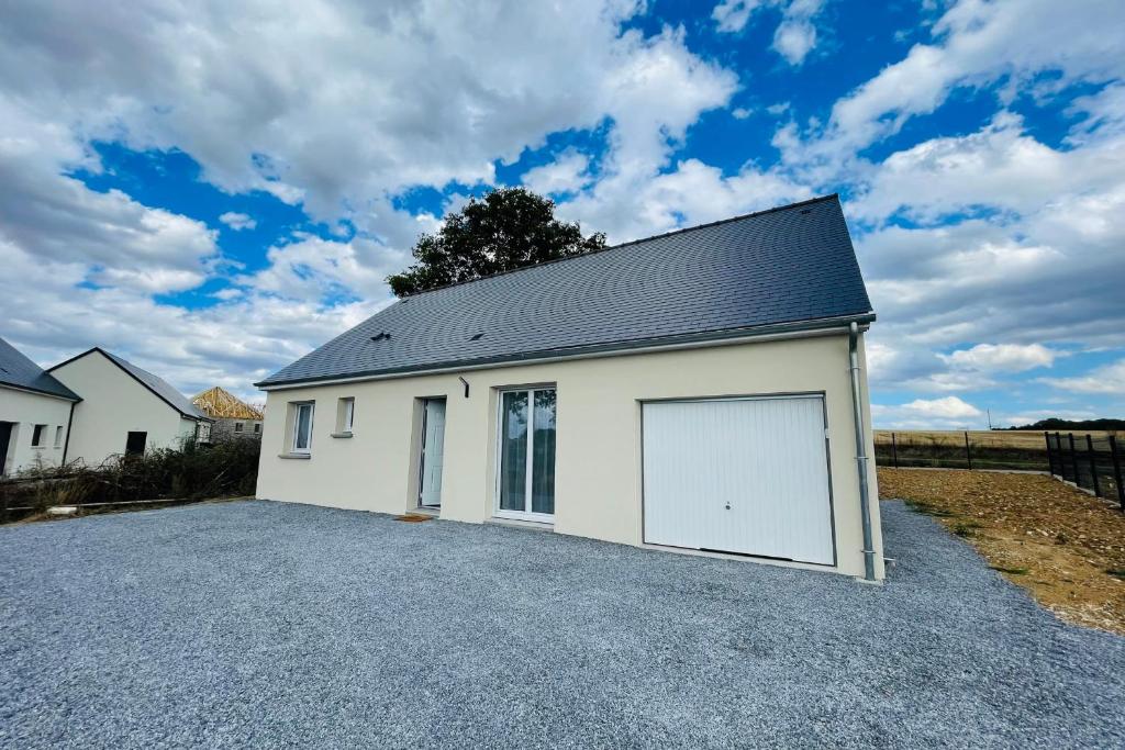 Maison de vacances Spacious modern house near the Golf of Ardrée 18, allée des Rosiers 37360 Saint-Antoine-du-Rocher