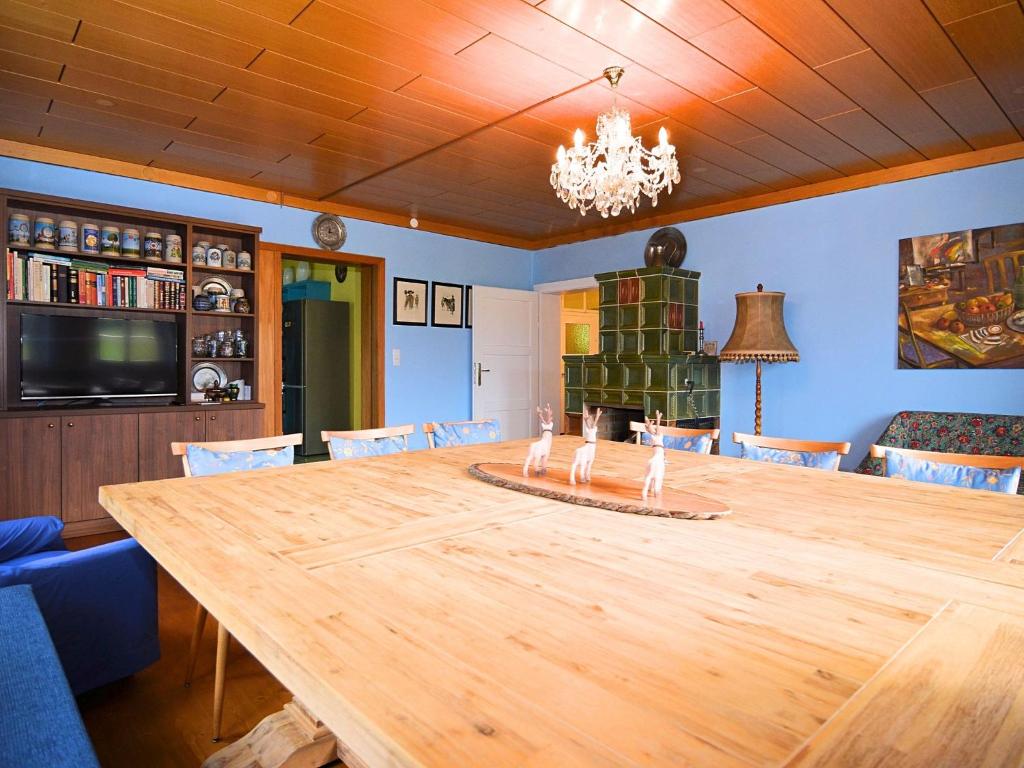 Maison de vacances Spacious Villa near Forest in Buchet  93462 Lam