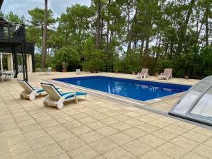 Spacious villa with huge pool in quiet location close beach