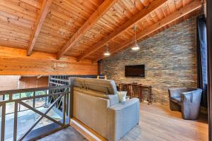 Splendide maison de 330m avec piscine interieure