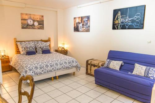 Stationnement gratuit, 2 suites parentales, 2 SDB, 3WC, Cuisine équipée