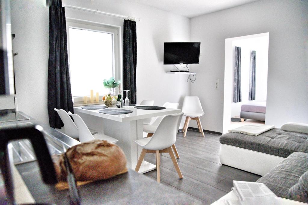 Stettiner Haff Nebengebäude Alte Dorfstrasse 9b, 17375 Mönkebude