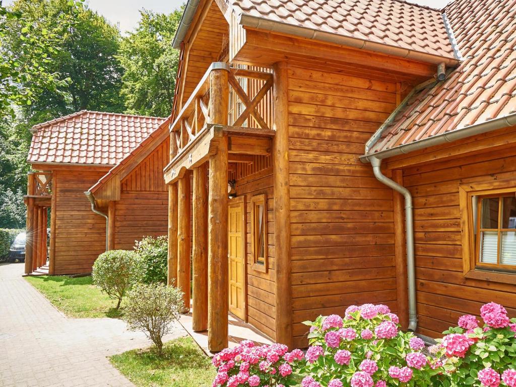 Strandschlösschen Sellin - House Half 3 Weißer Steg 8 - Apartment 03, 18586 Sellin