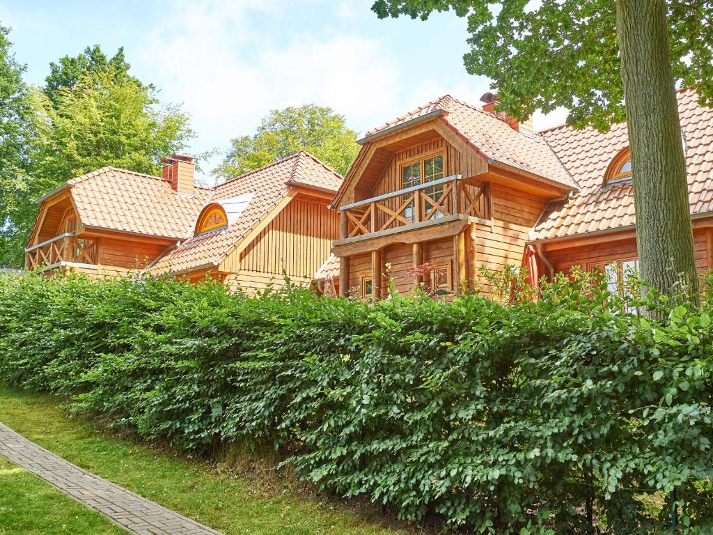 Strandschlösschen Sellin - House Half 4 Weißer Steg 8 - Apartment 04, 18586 Sellin