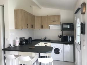 Maison de vacances Studio 35m2 à 3 km d’Angoulême 20 bis 20 Rue des Granges 16160 Le Gond-Pontouvre -1