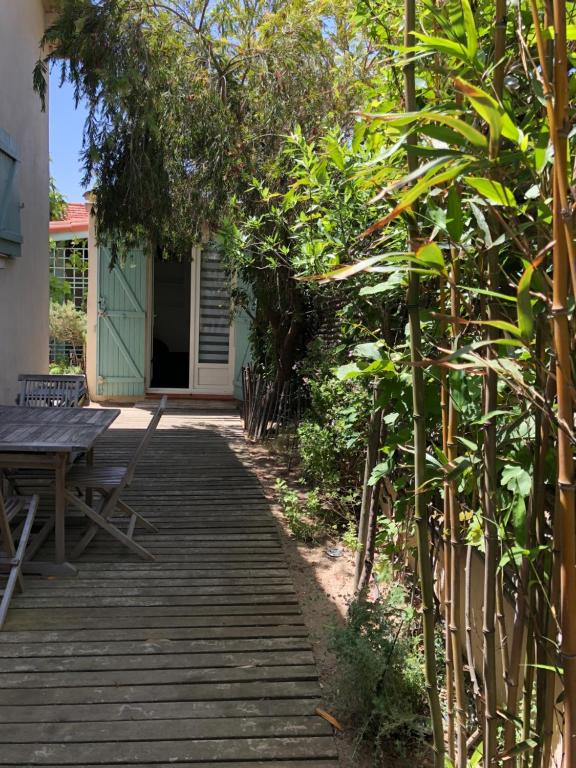 Maison de vacances studio avec terrasse et jardin à 3 minutes à pied de la plage 6 Rue Abdon Gaux 66140 Canet-en-Roussillon