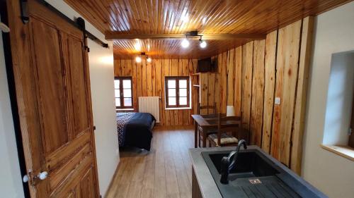 Studio chaleureux dans les monts du Forez