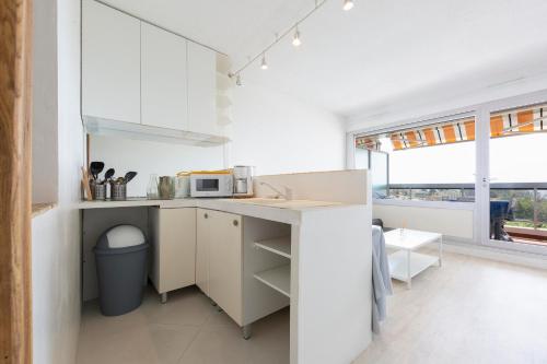 Studio de 29m2 avec terrasse dans une résidence sécurisée avec piscine