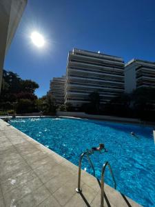 Maison de vacances Studio de 29m2 avec terrasse dans une résidence sécurisée avec piscine impasse des orangers Résidence Olympe 06160 Antibes Provence-Alpes-Côte d\'Azur