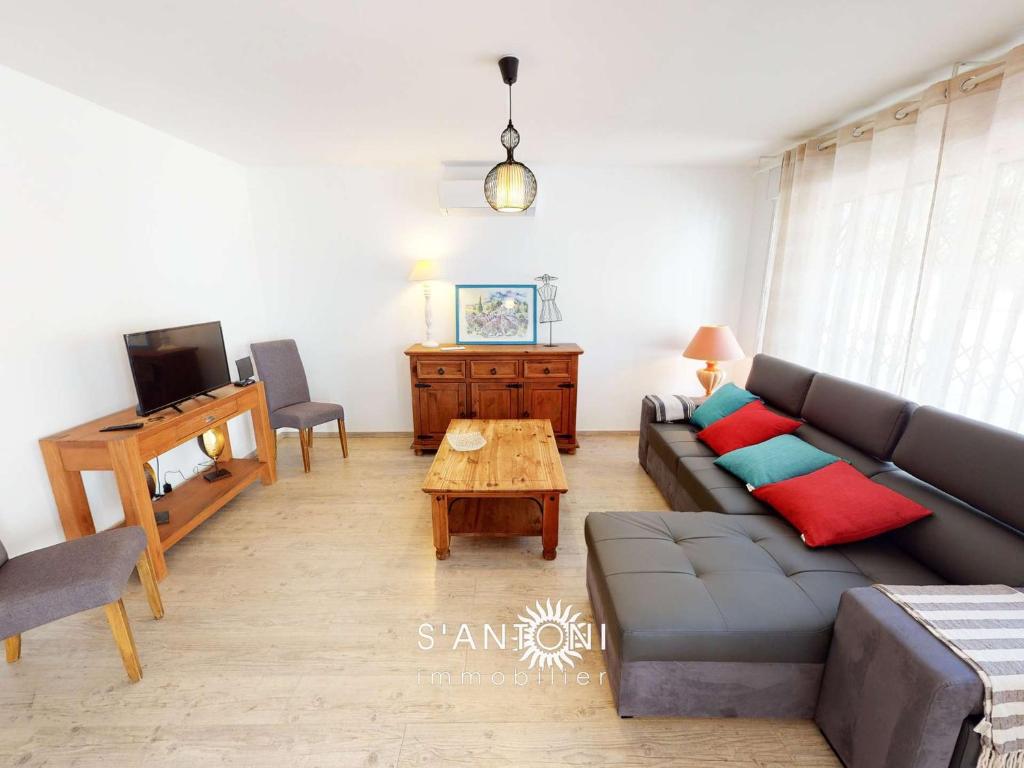 Studio entier Tout confort 16160 Le Gond-Pontouvre