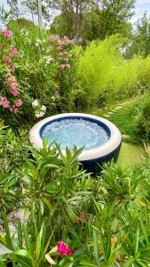 studio indépendant dans villa avec piscine jacuzzi