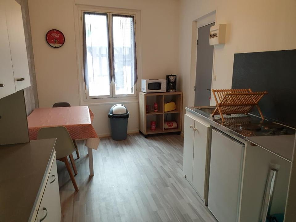 Studio indépendant dans villa 34320 Néffiès