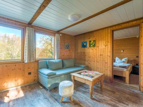 Stunning Holiday Home in G ntersberge near Lake
