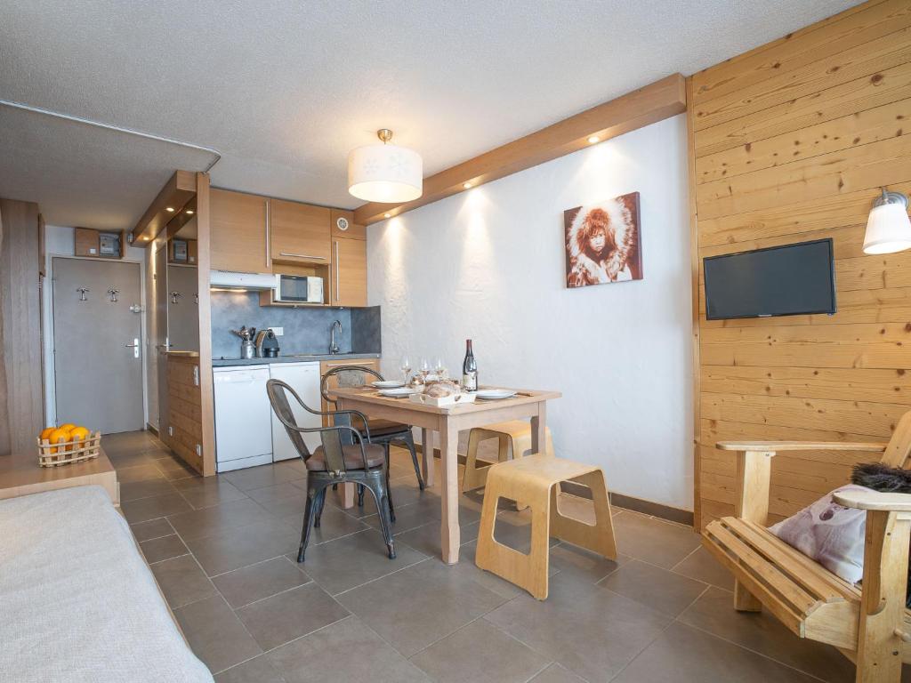 Stunning Holiday Home in Valfrejus near Ski Lifts 73500 Valfréjus