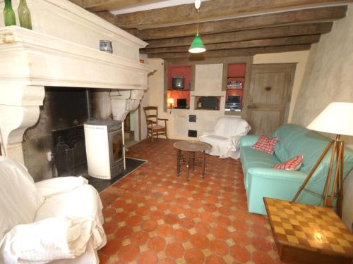 Stunning Holiday Home with Fenced Garden, Garage,BBQ,Heating