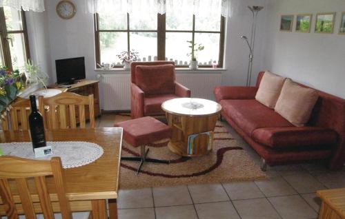 Stunning home in Ankershagen OT Bocksee with 2 Bedrooms and WiFi