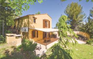Maison de vacances Stunning home in Apt with 2 Bedrooms, WiFi and Outdoor swimming pool  84400 Apt Provence-Alpes-Côte d\'Azur